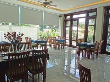 Khách sạn Apple 3*